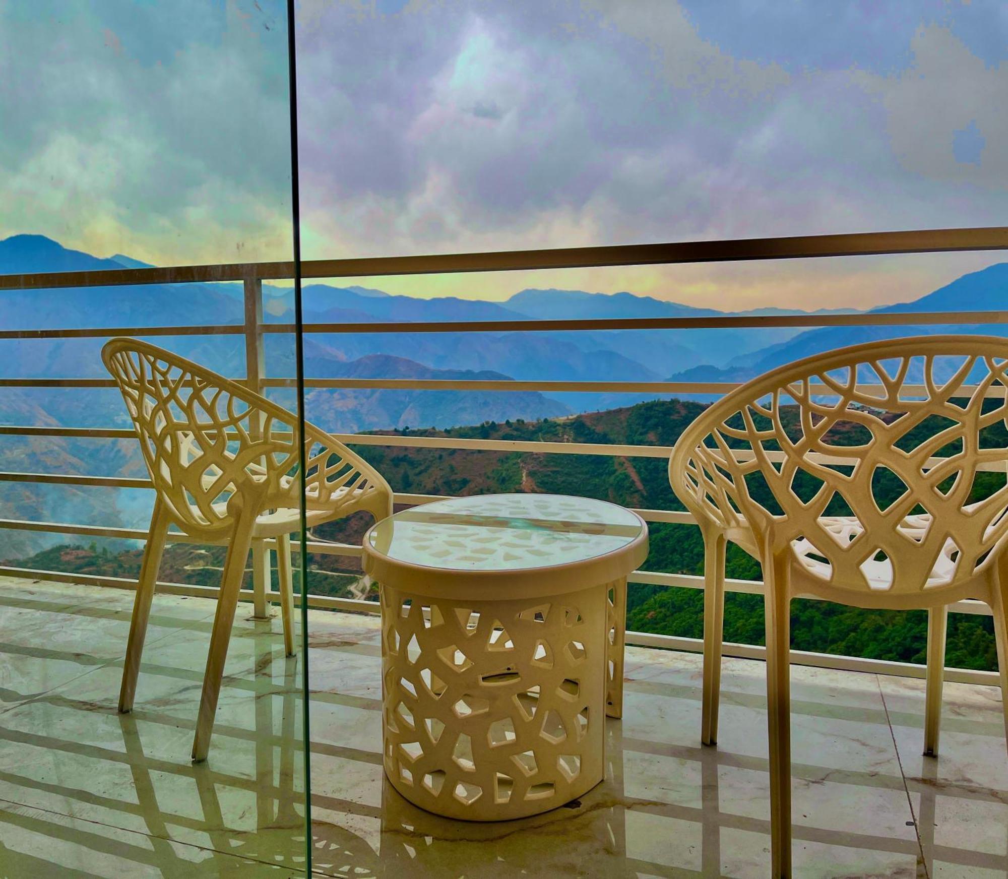 Hotel Classic Crown - #Scenic Mountain View #Open Terrace #Parking #Premium Rooms With Balcony #Guest Preferred #Best Selling Hotel In Mussoorie Extérieur photo